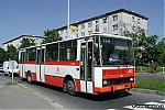 B732_5475.jpg